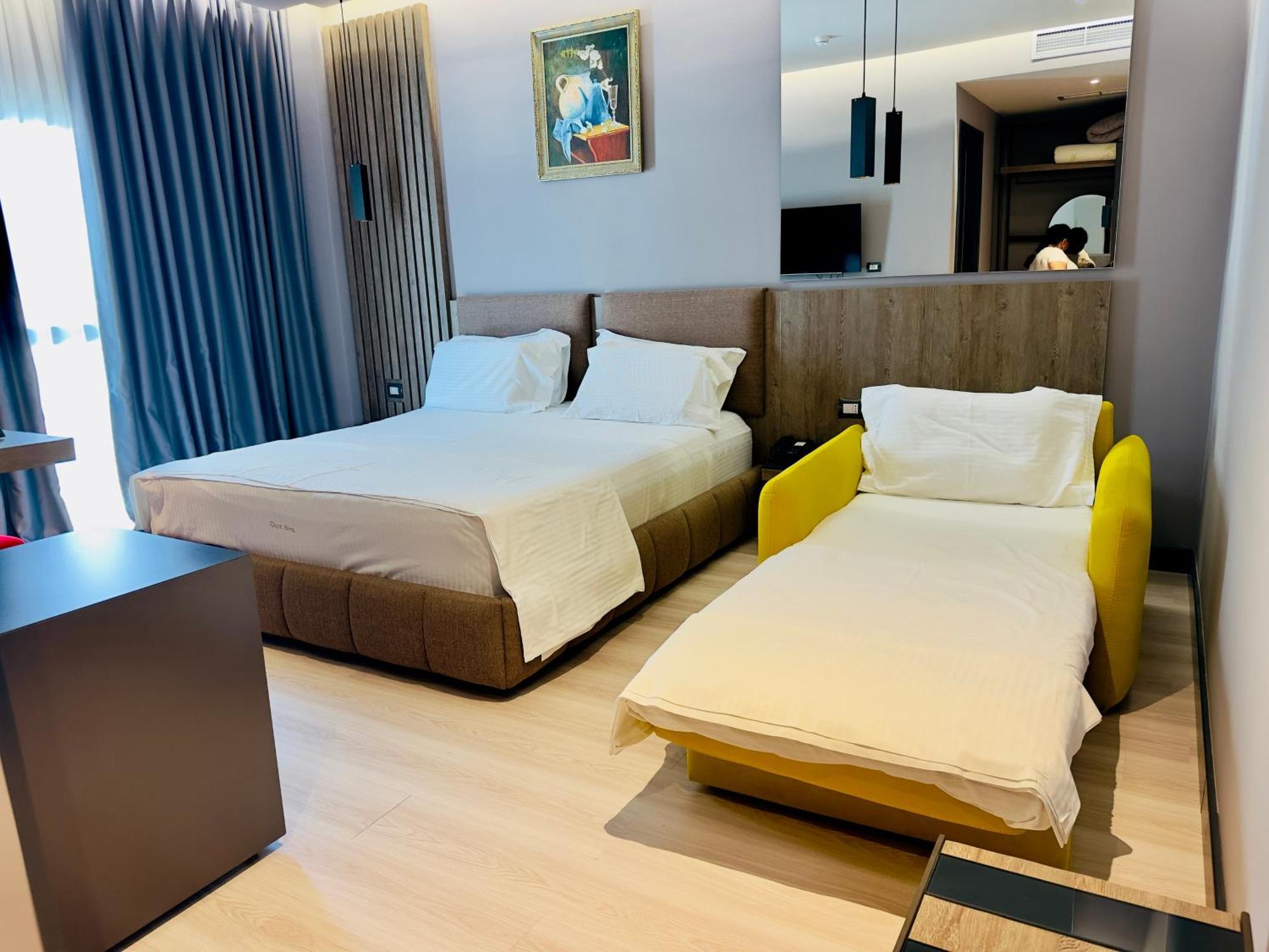 Hotel Olive Vlore Exterior photo