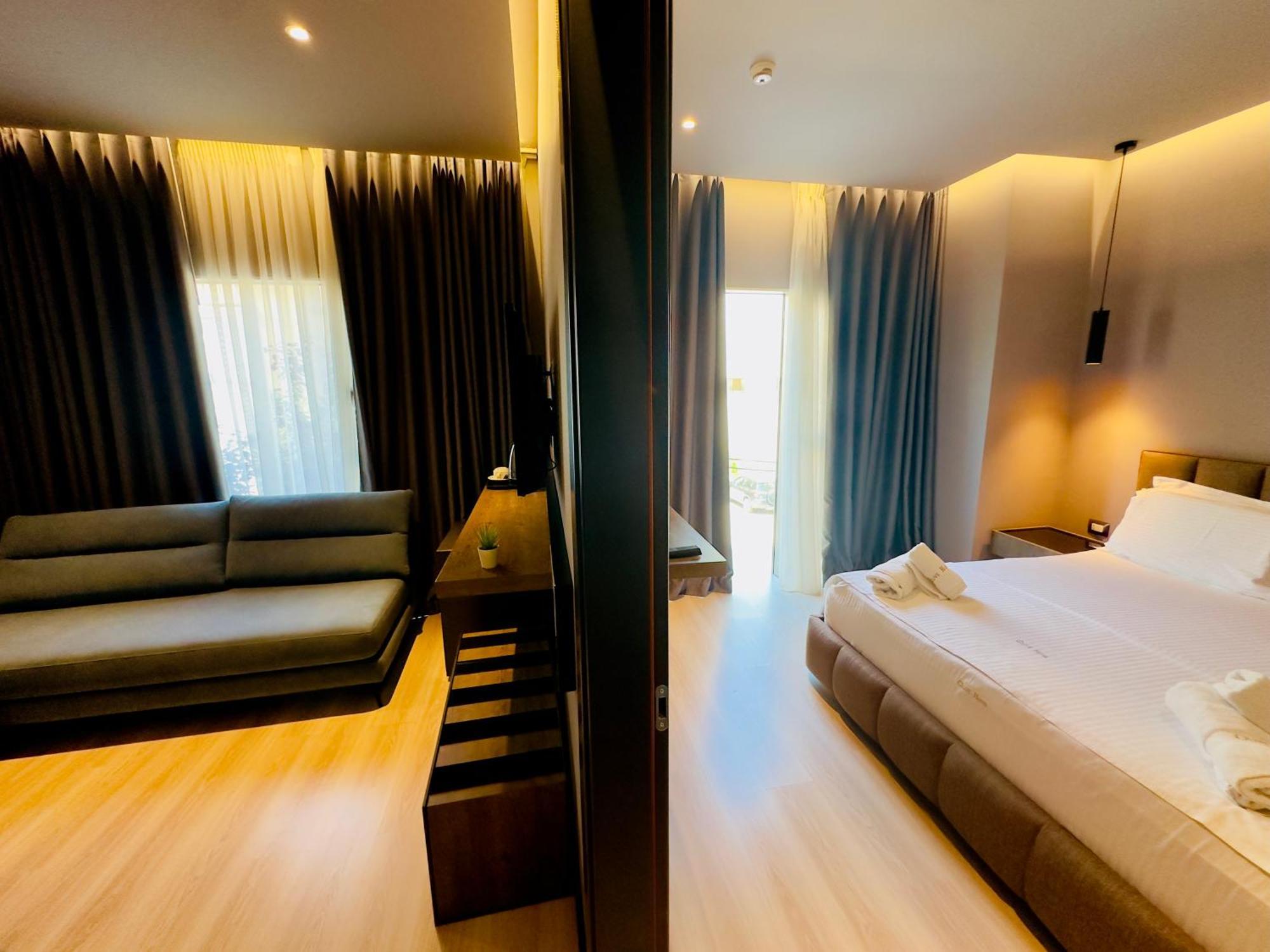 Hotel Olive Vlore Exterior photo