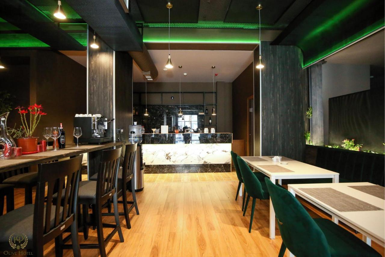 Hotel Olive Vlore Exterior photo